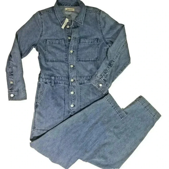 NWT Madewell Denim Relaxed Coverall Jumpsuit in Glenroy Wash Jean Medium MC932 - Picture 2 of 7